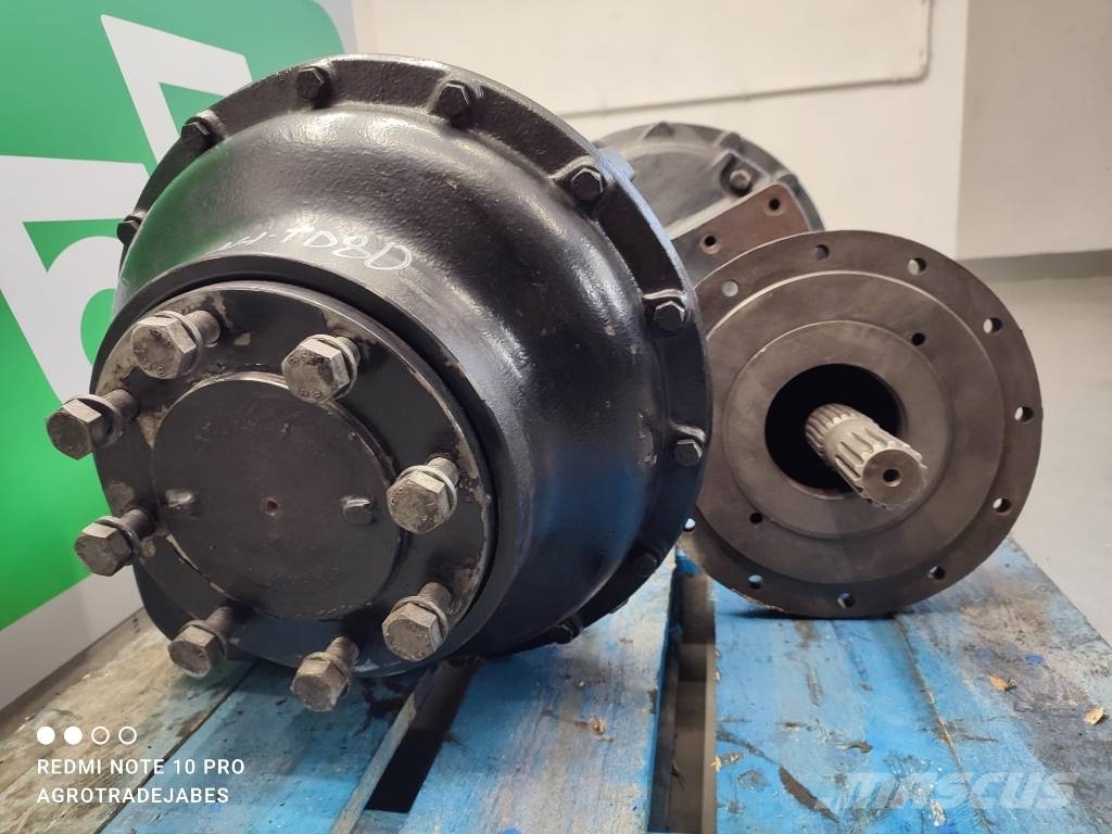 New Holland Rear hub reduction shaft 5140205 New Holland TD80 Transmissão