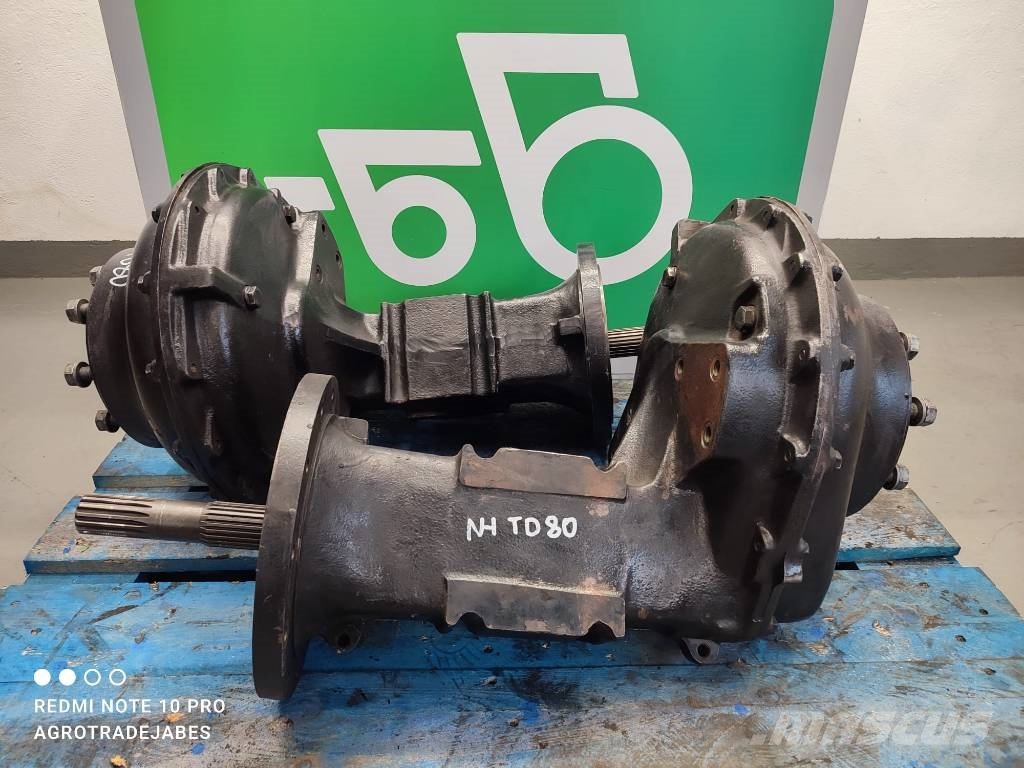New Holland Rear hub reduction shaft 5140205 New Holland TD80 Transmissão