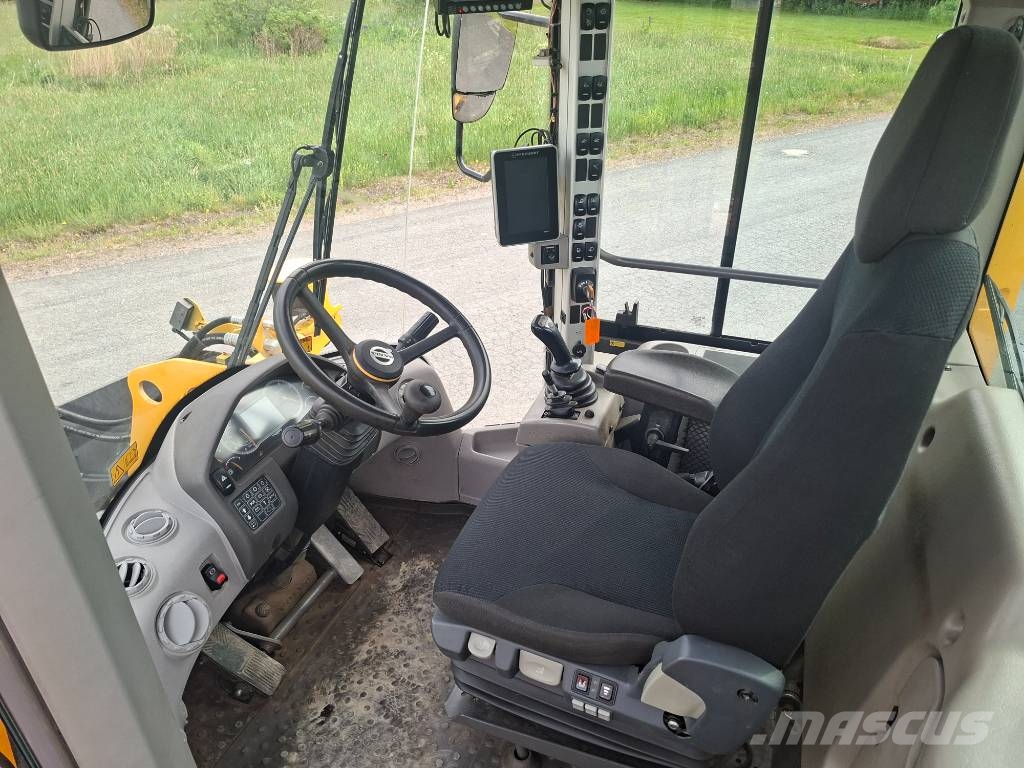 Volvo L70 H 輪胎式裝載機