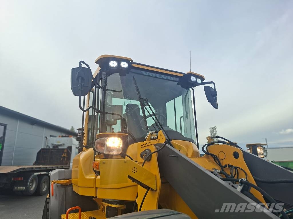 Volvo L70 H 輪胎式裝載機