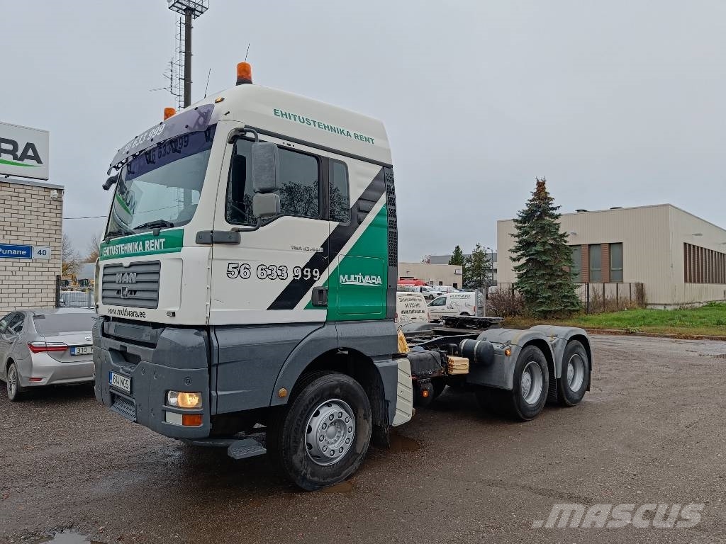 MAN TGA 33.440 وحدات الجر