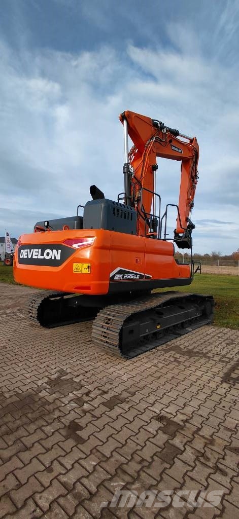 Doosan DX 225 LC-7 Gravemaskiner på larvebånd