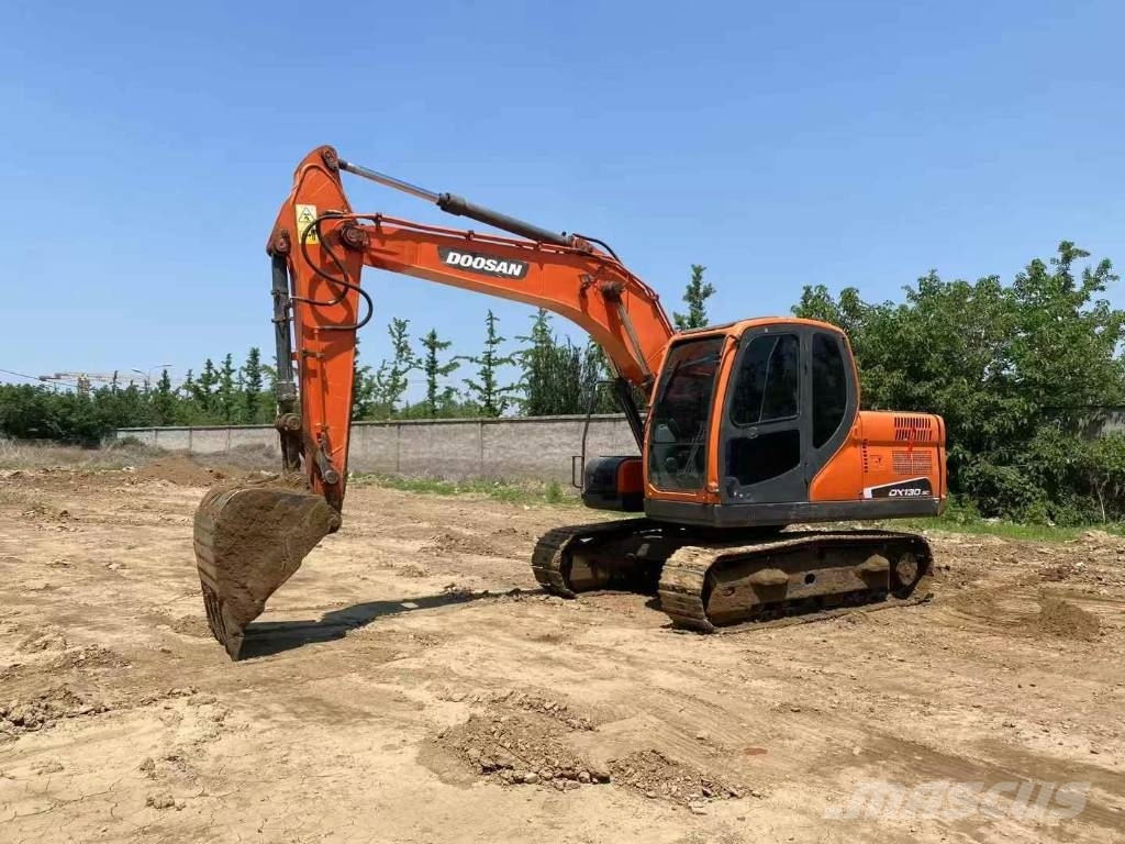 Doosan DX 130-9C Pelle sur chenilles