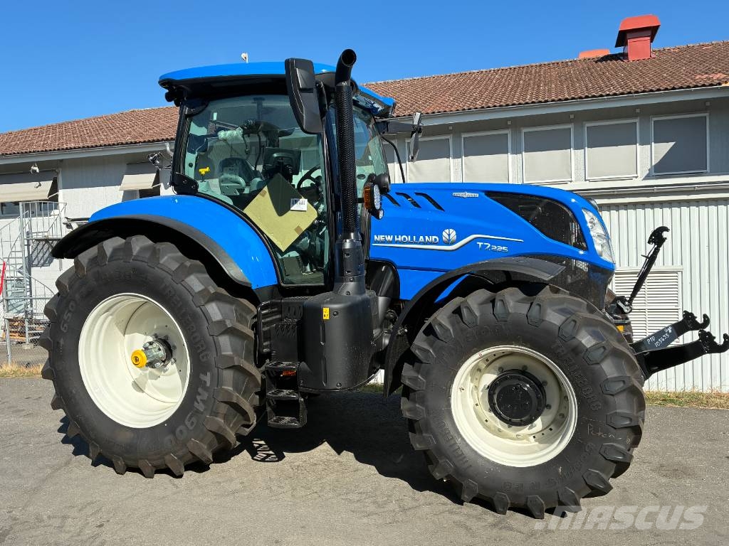 New Holland T7.225AC FLP Τρακτέρ