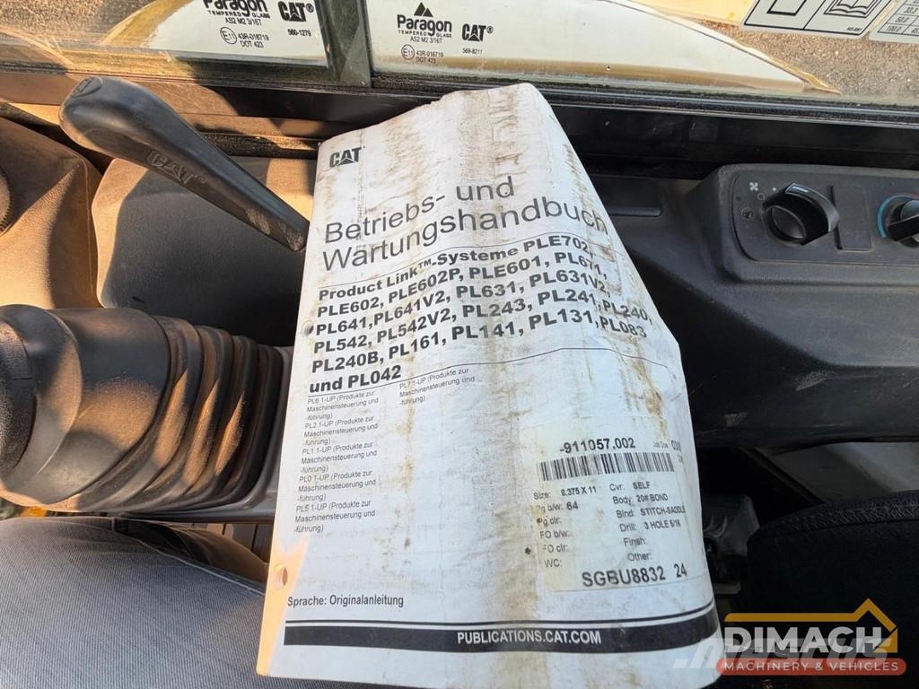CAT 304 E2 CW10 - CE - 4-cylinder tilting bucket + bac Mini pelle < 7t