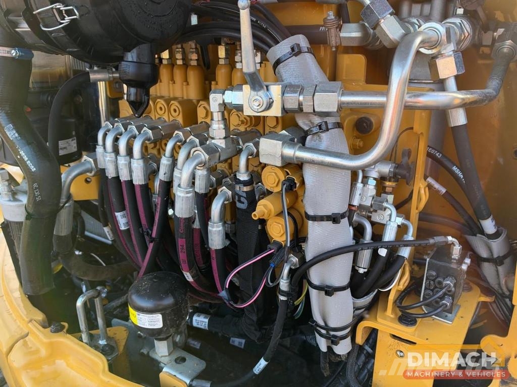 CAT 304 E2 CW10 - CE - 4-cylinder tilting bucket + bac Mini pelle < 7t