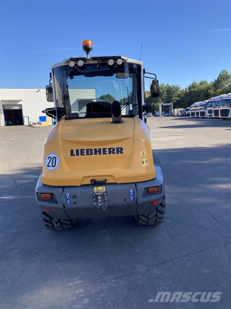 Liebherr L 506 Compact Chargeuse sur pneus