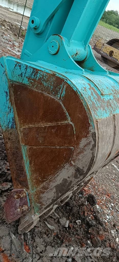 Kobelco SK 140 SR Crawler excavators