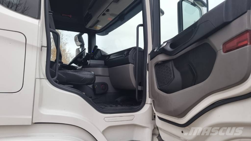 Scania G 410 6X2 Další
