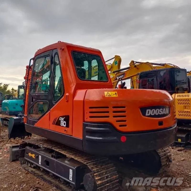Doosan DX80 Midi-gravemaskiner 7t - 12t