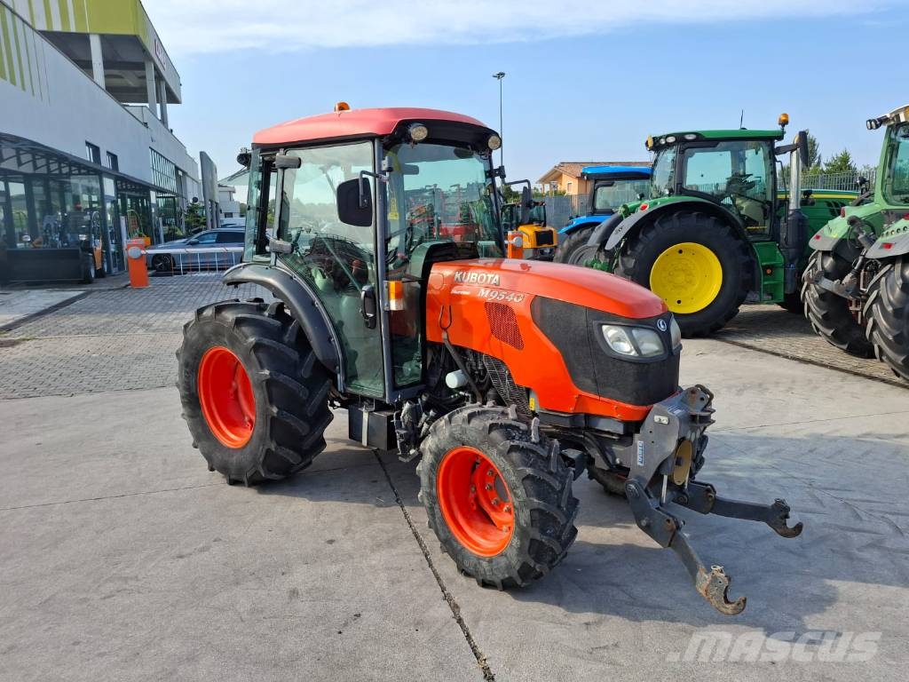 Kubota M 9540 Traktorer