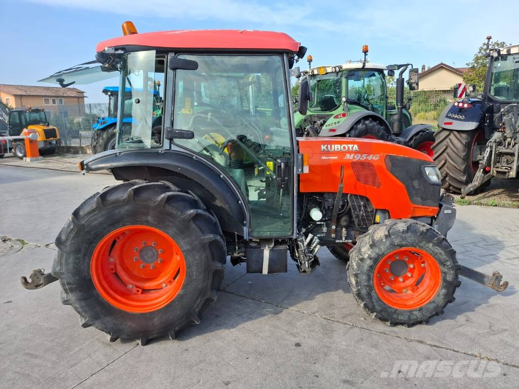 Kubota M 9540 Traktorer
