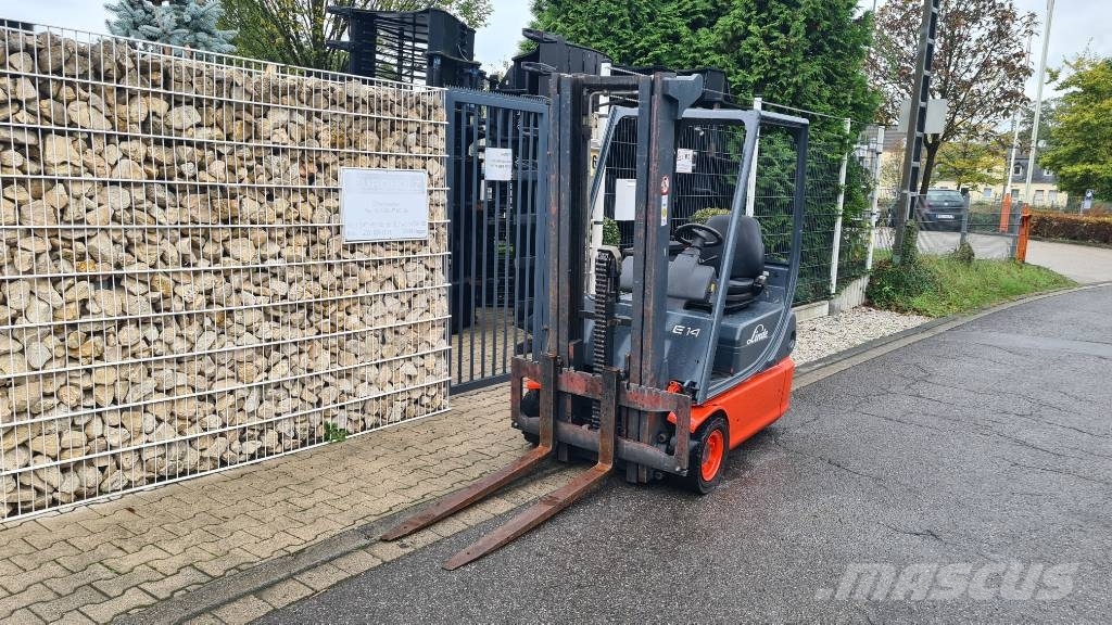 Linde E 14-02, Tripplex bis 4,5 m, Hubkraft 1.400 kg شاحنات ذات رافعات شوكية تعمل بالكهرباء