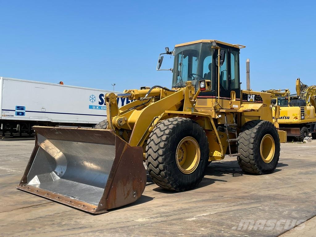 CAT 938F Carregadeiras de rodas