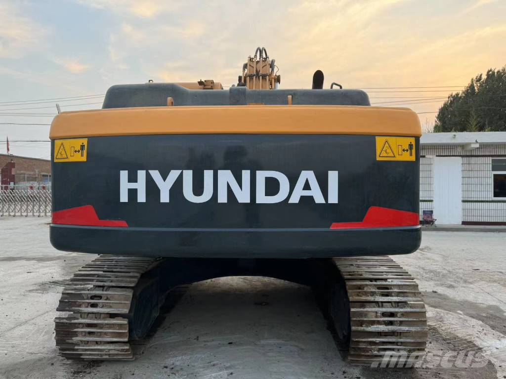 Hyundai Robex 220 LC-9 S Kāpurķēžu ekskavatori