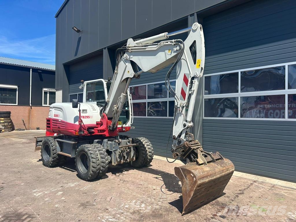 Takeuchi TB295BW Midigravere 7 - 12t