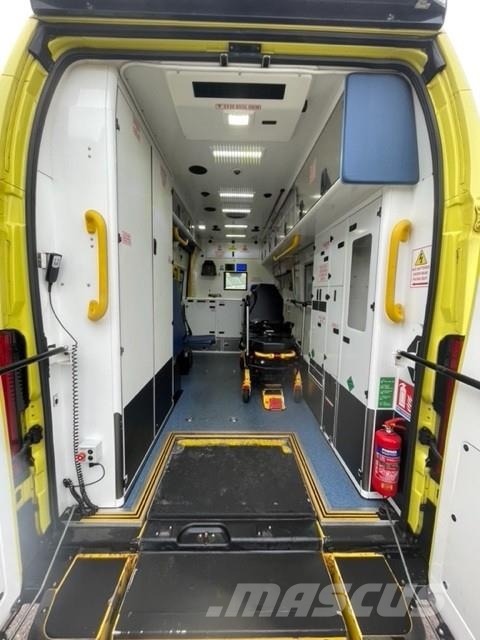 Fiat Ducato A&E Fiat Ducato A&E Vehicle with Stryker Pr Ambulanze
