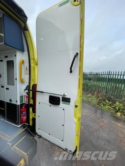 Fiat Ducato A&E Fiat Ducato A&E Vehicle with Stryker Pr Ambulanze