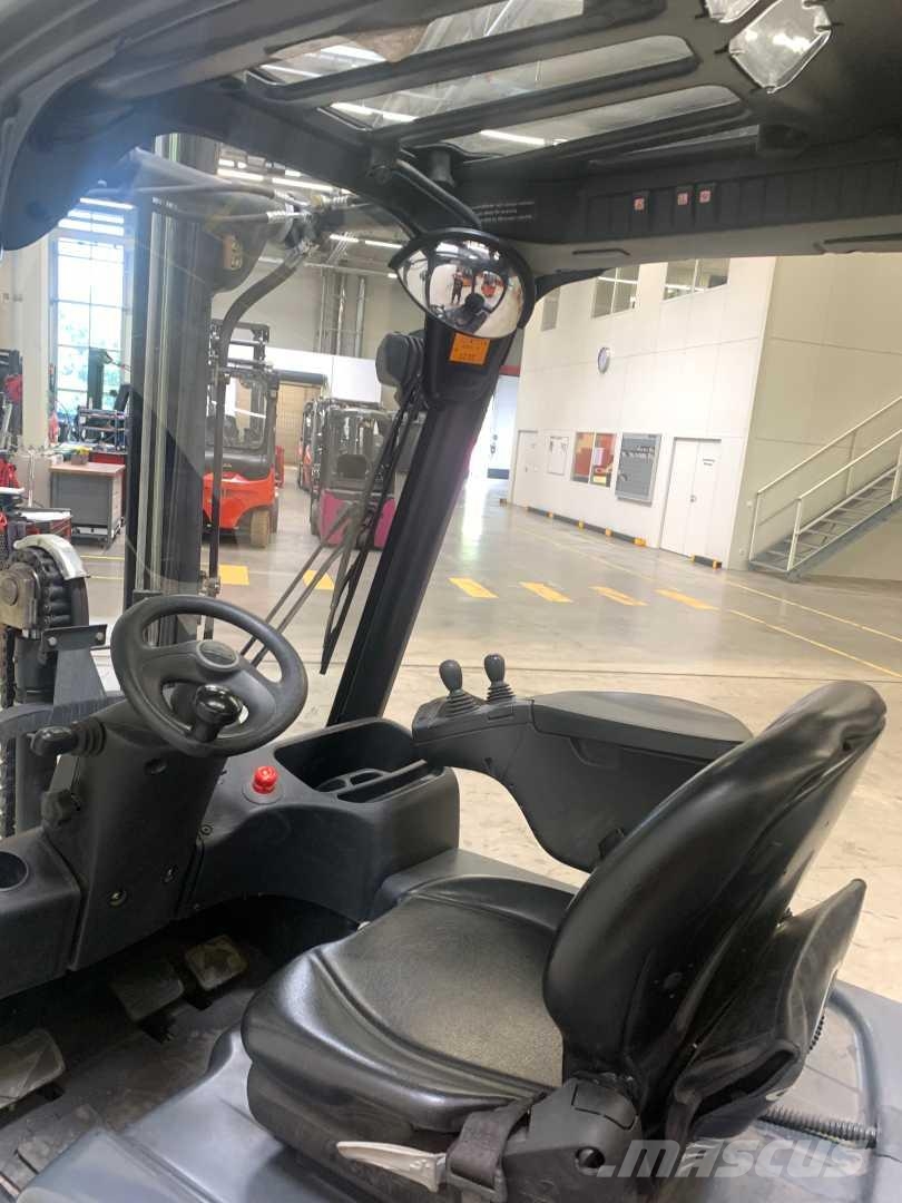 Linde E16H Electric forklifts