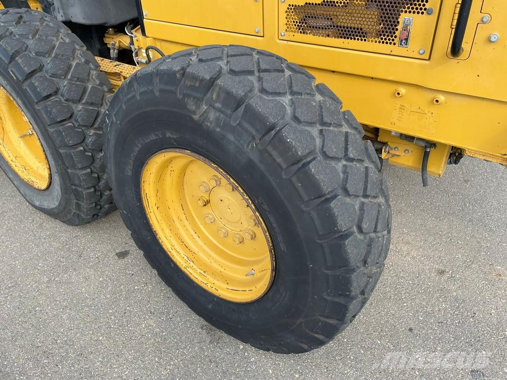 CAT 12M (12G/12H/140M) Motoniveladoras