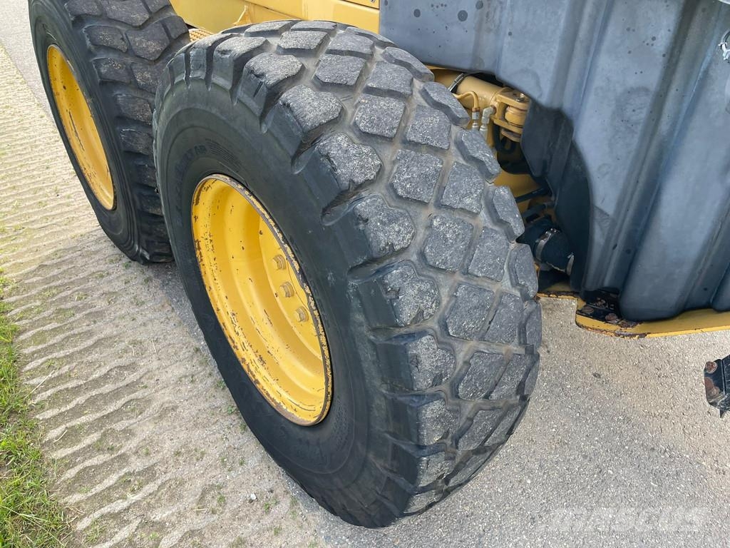 CAT 12M (12G/12H/140M) Motoniveladoras