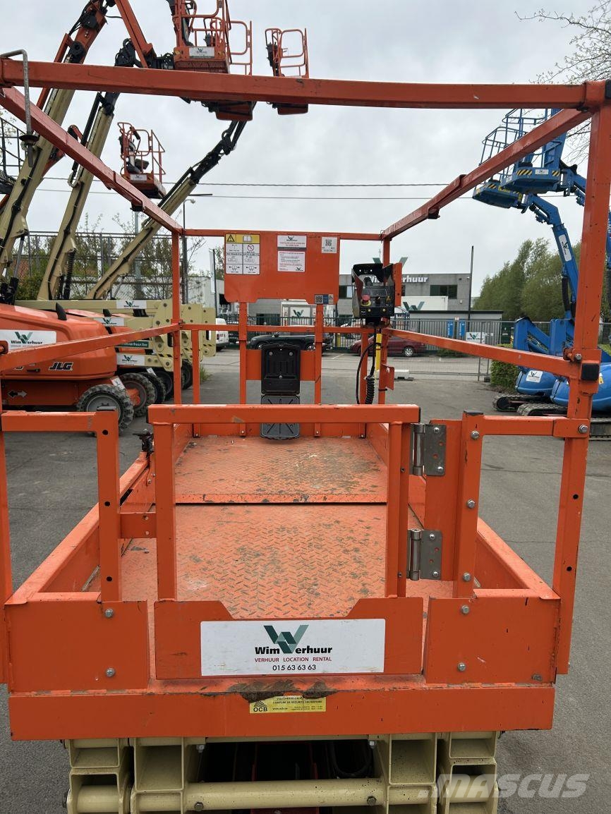 JLG 3246ES (6778) رافعات مقصية الشكل
