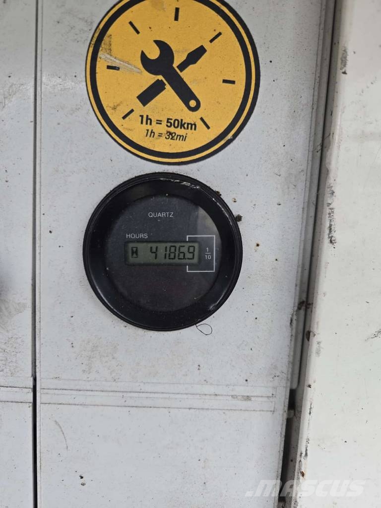 Klubb K38p المنصات الهوائية المثبتة على شاحنة