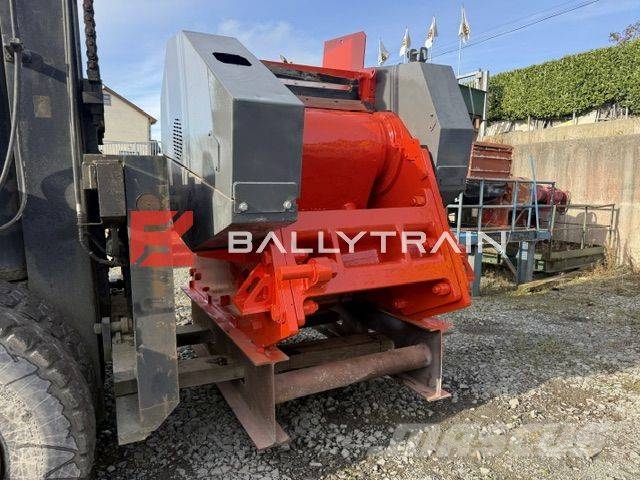Sandvik QJ340 Static Jaw Crusher (1200×750) جراشات