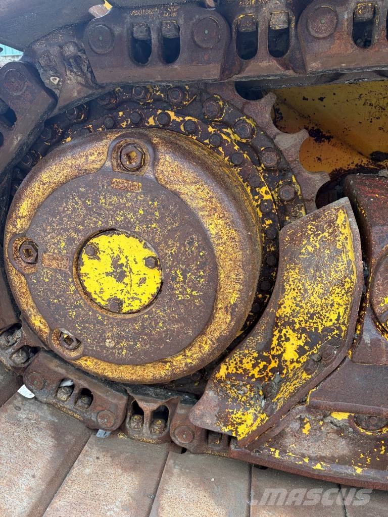 Komatsu D65PX-18E0 Vikšriniai buldozeriai