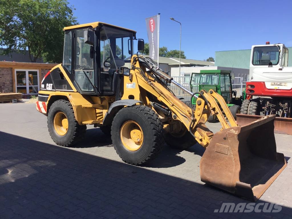 CAT 908 Wielladers