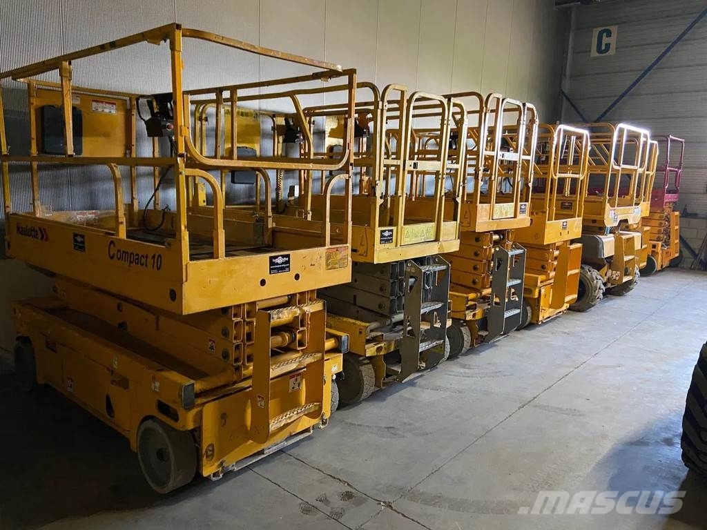  Onbekend Lot of electric scissorlift in stock ! Schaarhoogwerkers