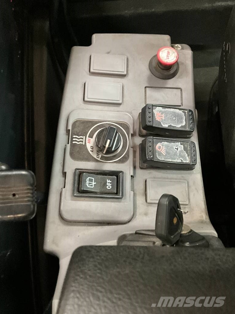 Kubota KX 019-4 حفارات صغيرة أقل من 7 طن (حفارات صغيرة)