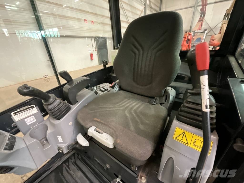 Kubota KX 019-4 حفارات صغيرة أقل من 7 طن (حفارات صغيرة)