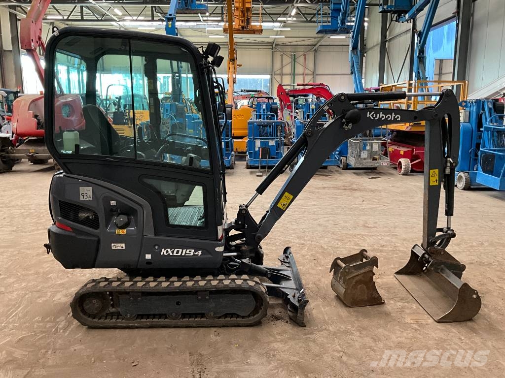 Kubota KX 019-4 حفارات صغيرة أقل من 7 طن (حفارات صغيرة)