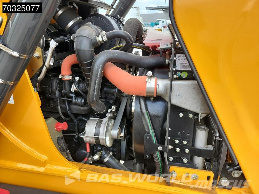 CASE 851 NX A/C - 4WD - Central Pivot Backhoe loaders