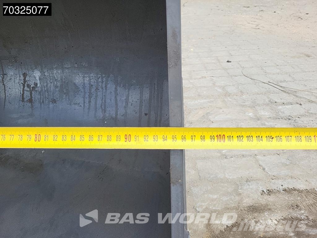CASE 851 NX A/C - 4WD - Central Pivot Backhoe loaders