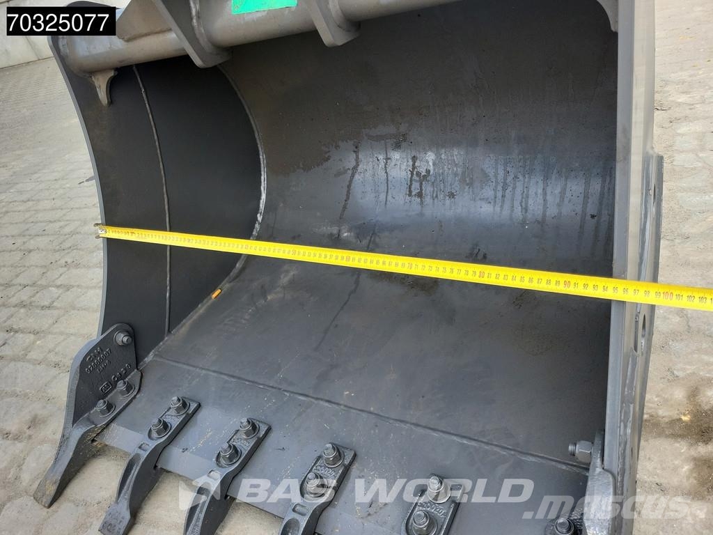 CASE 851 NX A/C - 4WD - Central Pivot Backhoe loaders