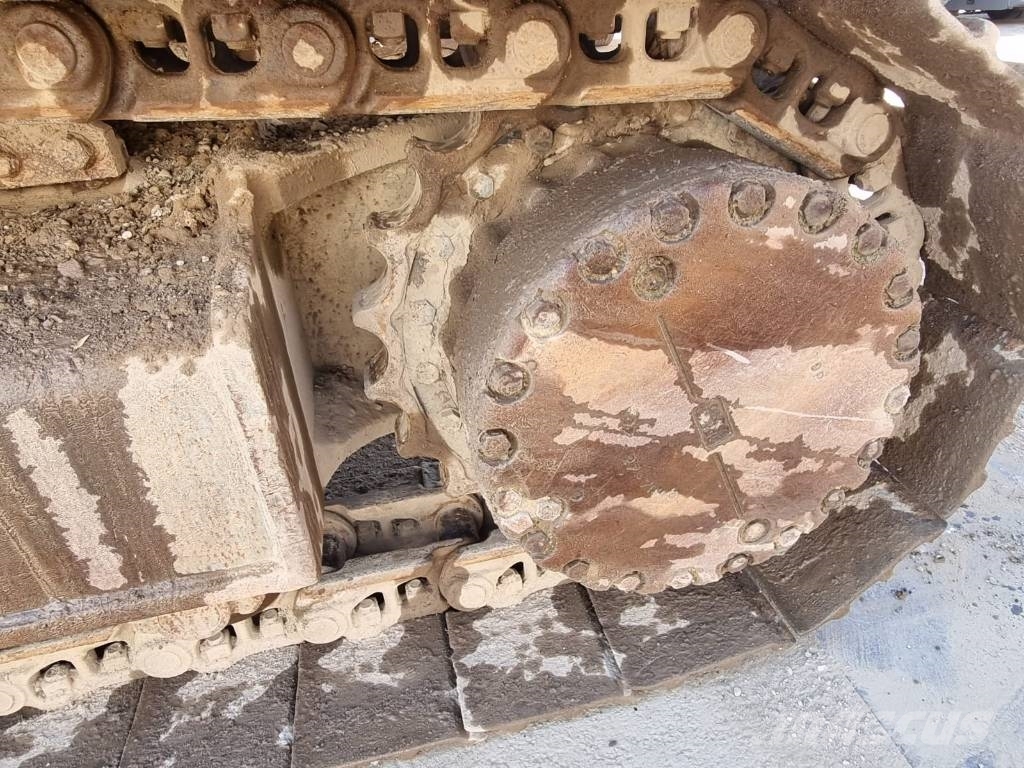Komatsu PC 290 LC-8 حفارات زحافة