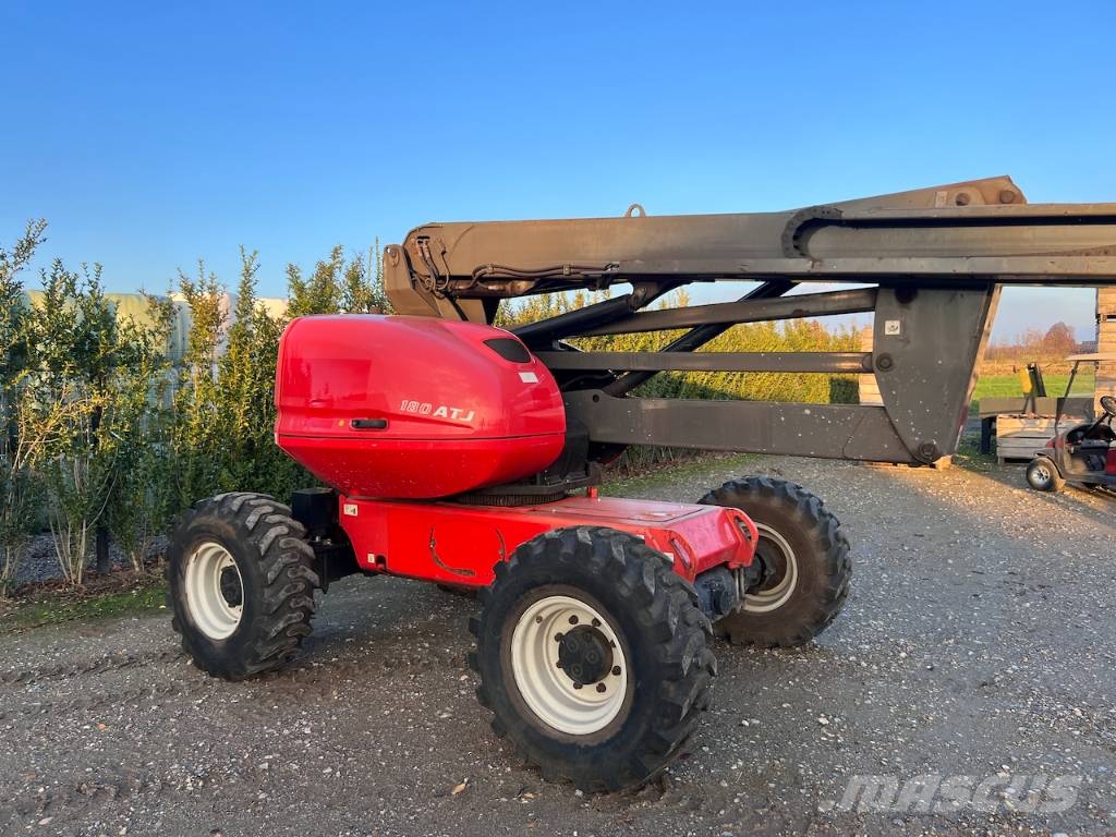 Manitou 180 ATJ Zglobne dvižne ploščadi