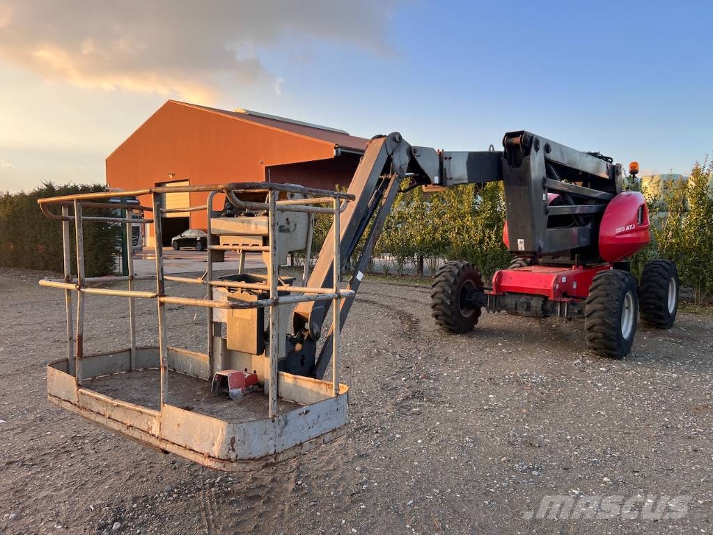 Manitou 180 ATJ Zglobne dvižne ploščadi
