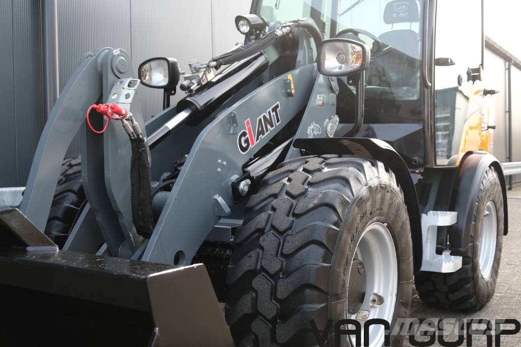 GiANT G 5000 X-tra | 2023 | 1339h Gumikerekes homlokrakodók
