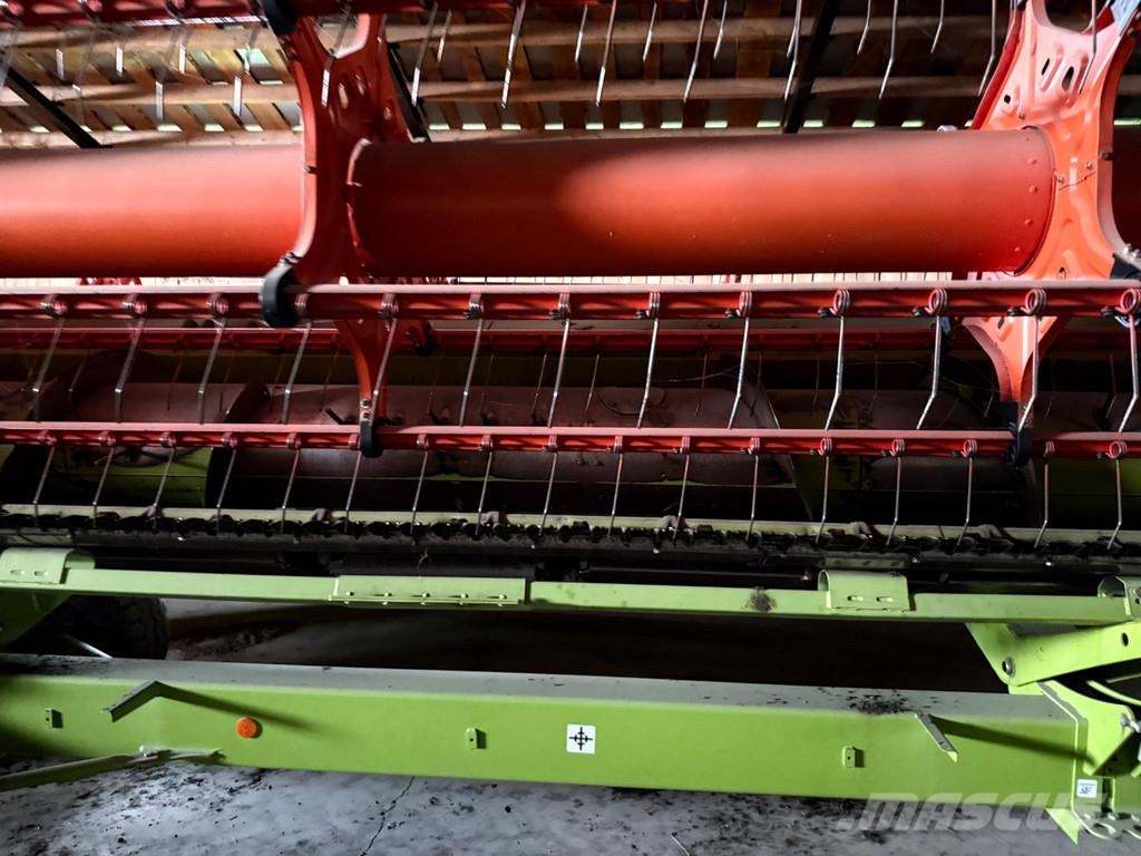 CLAAS LEXION 770 Θεριζοαλωνιστικές μηχανές
