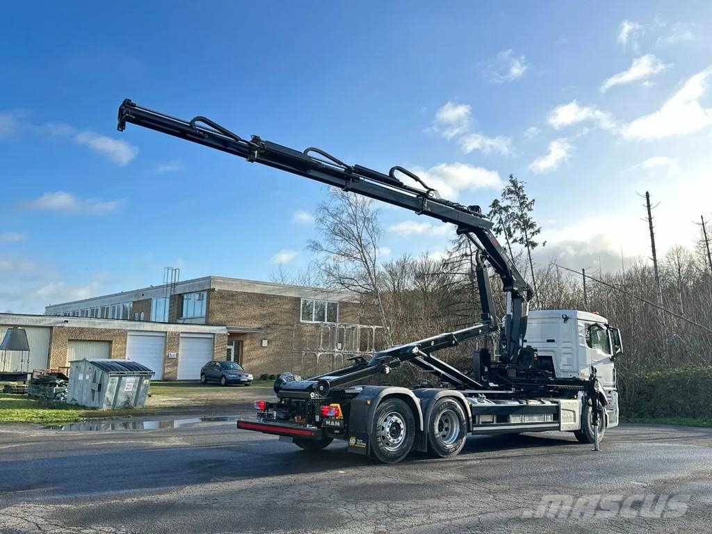 MAN TGS 26.520 MAN TGS 26.520 6x2 Abrollkipper + Kran Hook lift trucks
