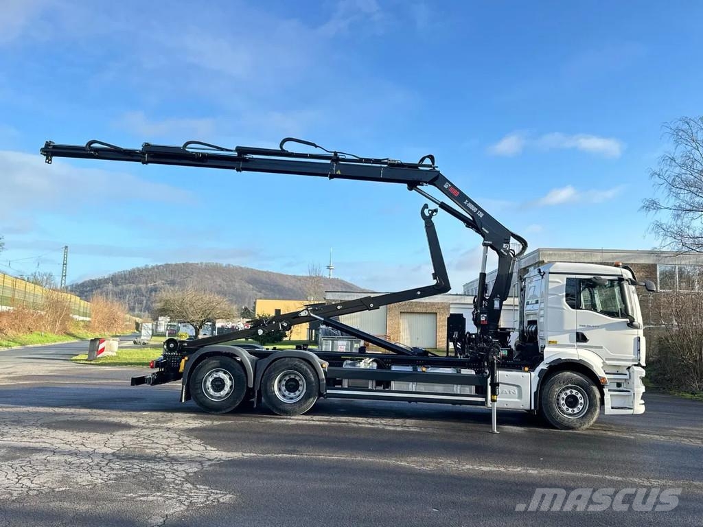 MAN TGS 26.520 MAN TGS 26.520 6x2 Abrollkipper + Kran Hook lift trucks