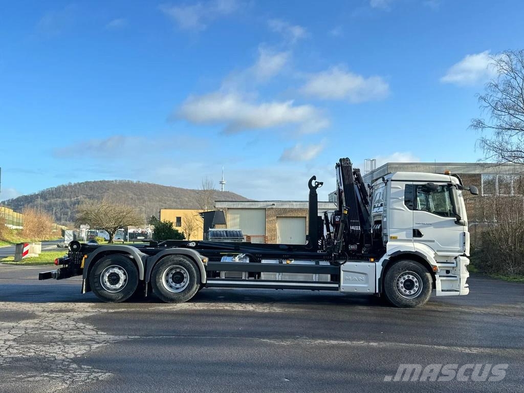 MAN TGS 26.520 MAN TGS 26.520 6x2 Abrollkipper + Kran شاحنات الرافعات الخطافية