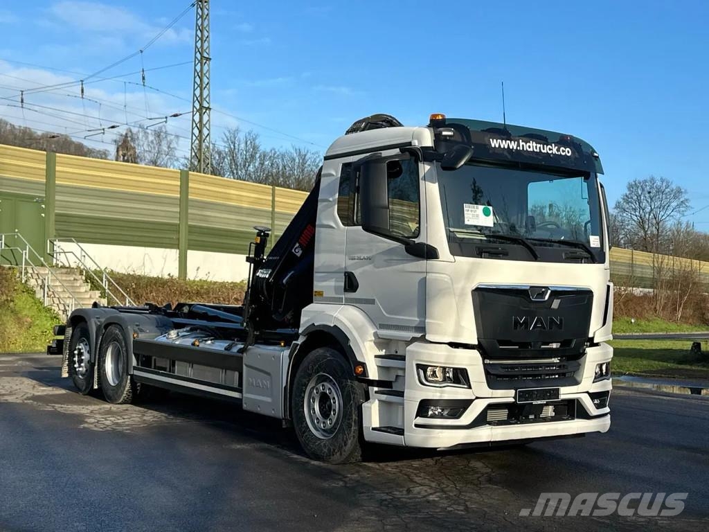 MAN TGS 26.520 MAN TGS 26.520 6x2 Abrollkipper + Kran Hook lift trucks