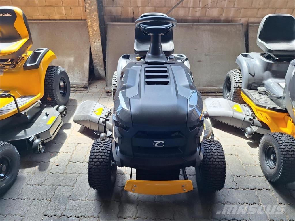 Cub Cadet LT3 S108 RASENTRATOR Pealseistavad niidukid