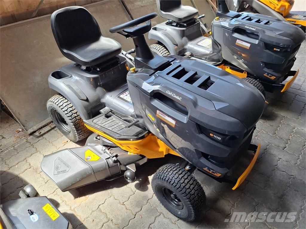 Cub Cadet LT3 S108 RASENTRATOR Pealseistavad niidukid