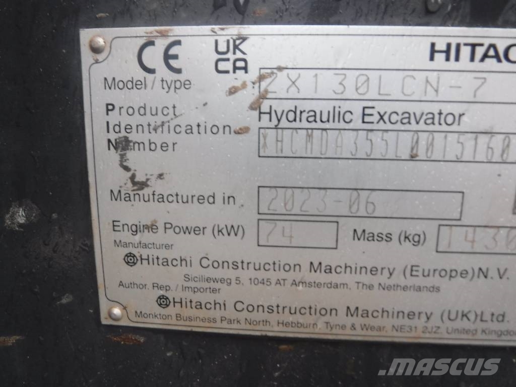 Hitachi ZX 130 LC N-7 Kāpurķēžu ekskavatori