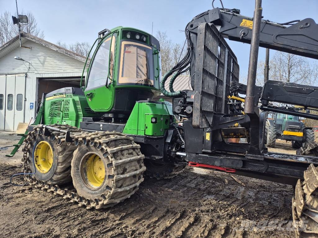John Deere 1210E Kuormatraktorit